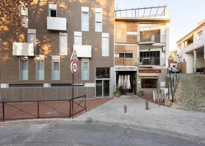 Carmela Suites De Dos